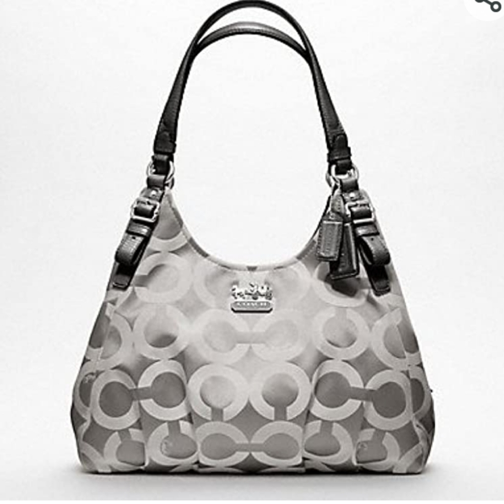 Authentic Coach Maggie Opt Art Shoulder Bag